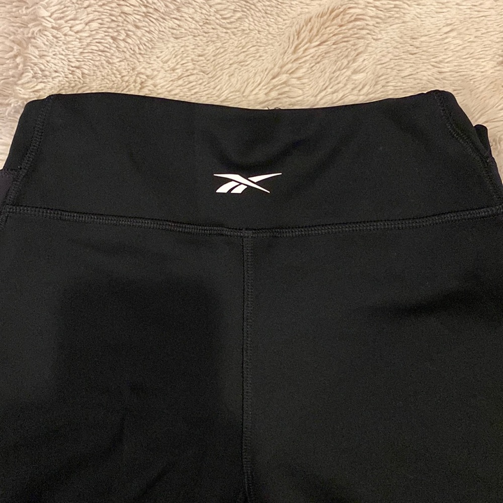 Reebok 7/8 Black Leggings